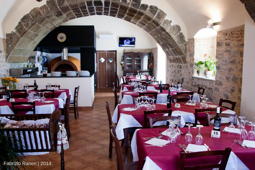 Agriturismo Valle Dell'Etna Roccella Valdemone Екстериор снимка